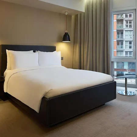 Radisson Blu Hotel, London Canary Wharf East-2